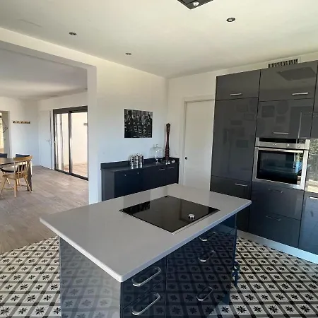 Ferienhaus Modern In With Private Pool *